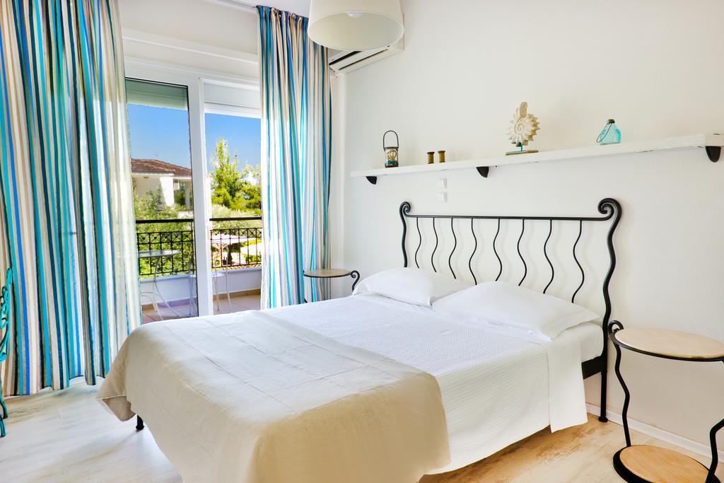 Thassian Villas لايميناس الغرفة الصورة