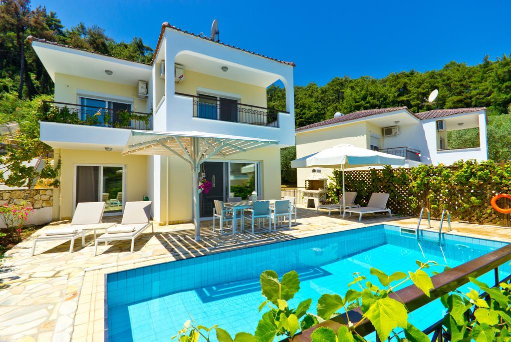 Thassian Villas لايميناس الغرفة الصورة