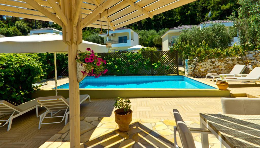Thassian Villas لايميناس الغرفة الصورة
